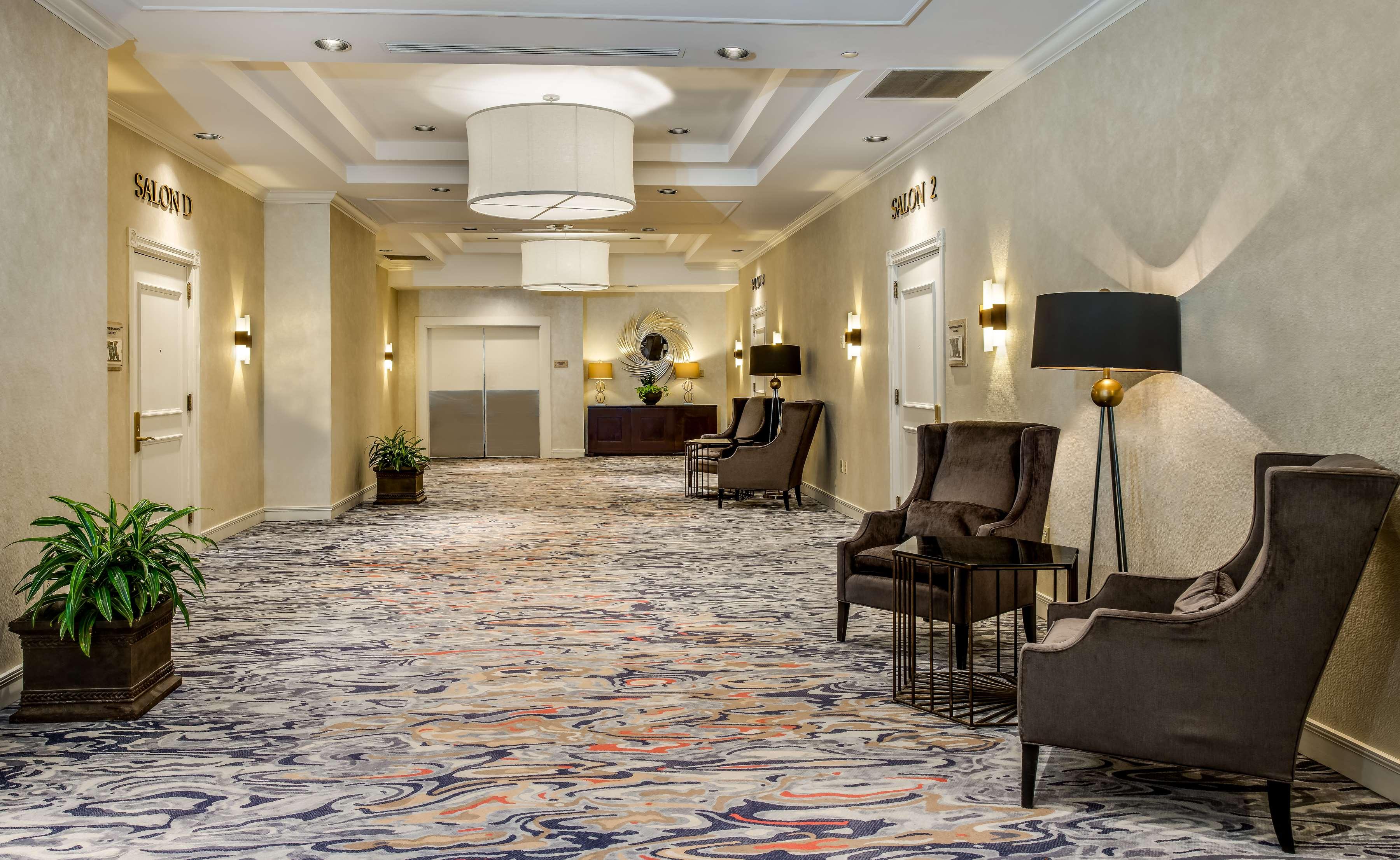 Sonesta Executive Park Hotel