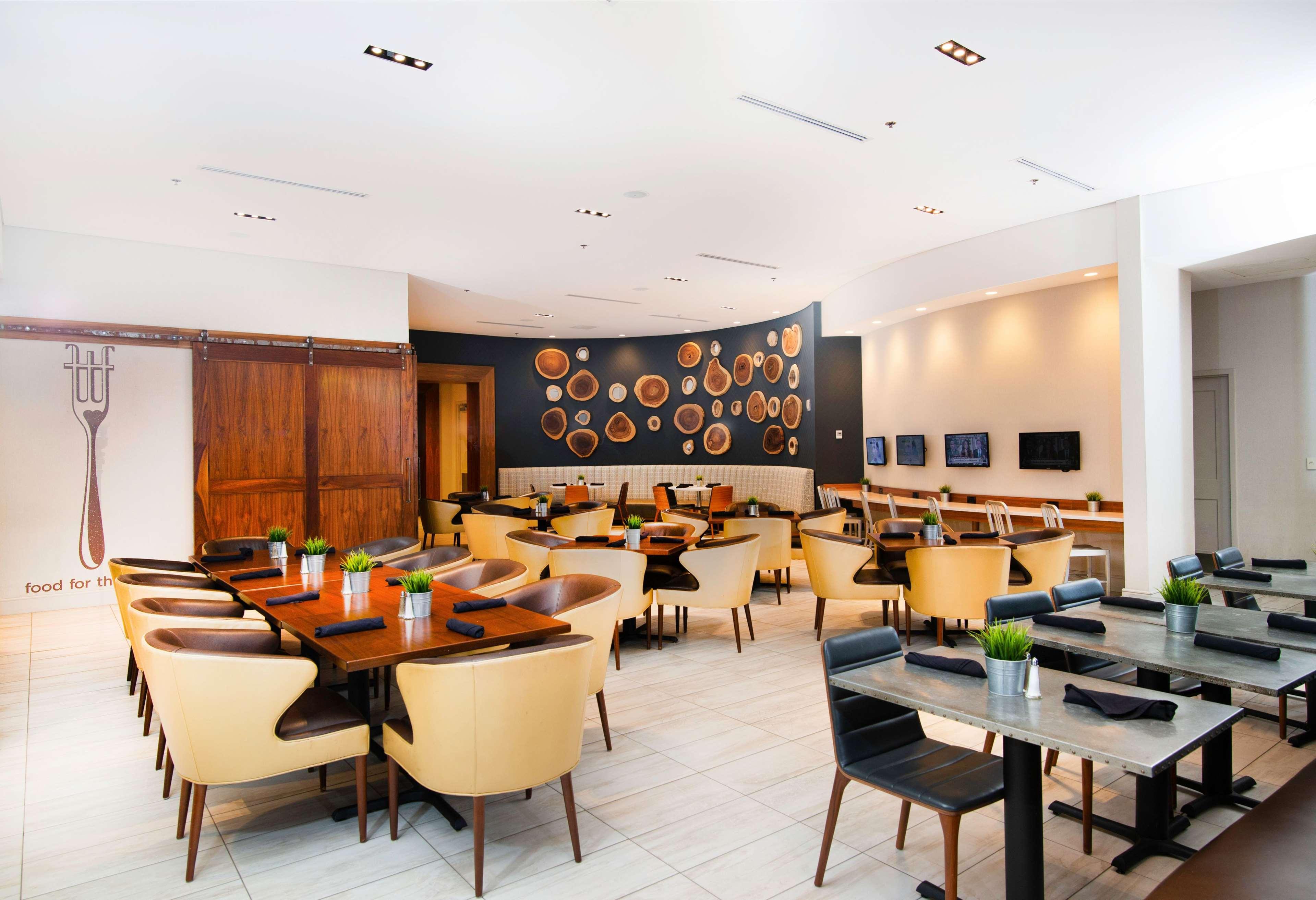 Hotel Sonesta Executive Park 4*