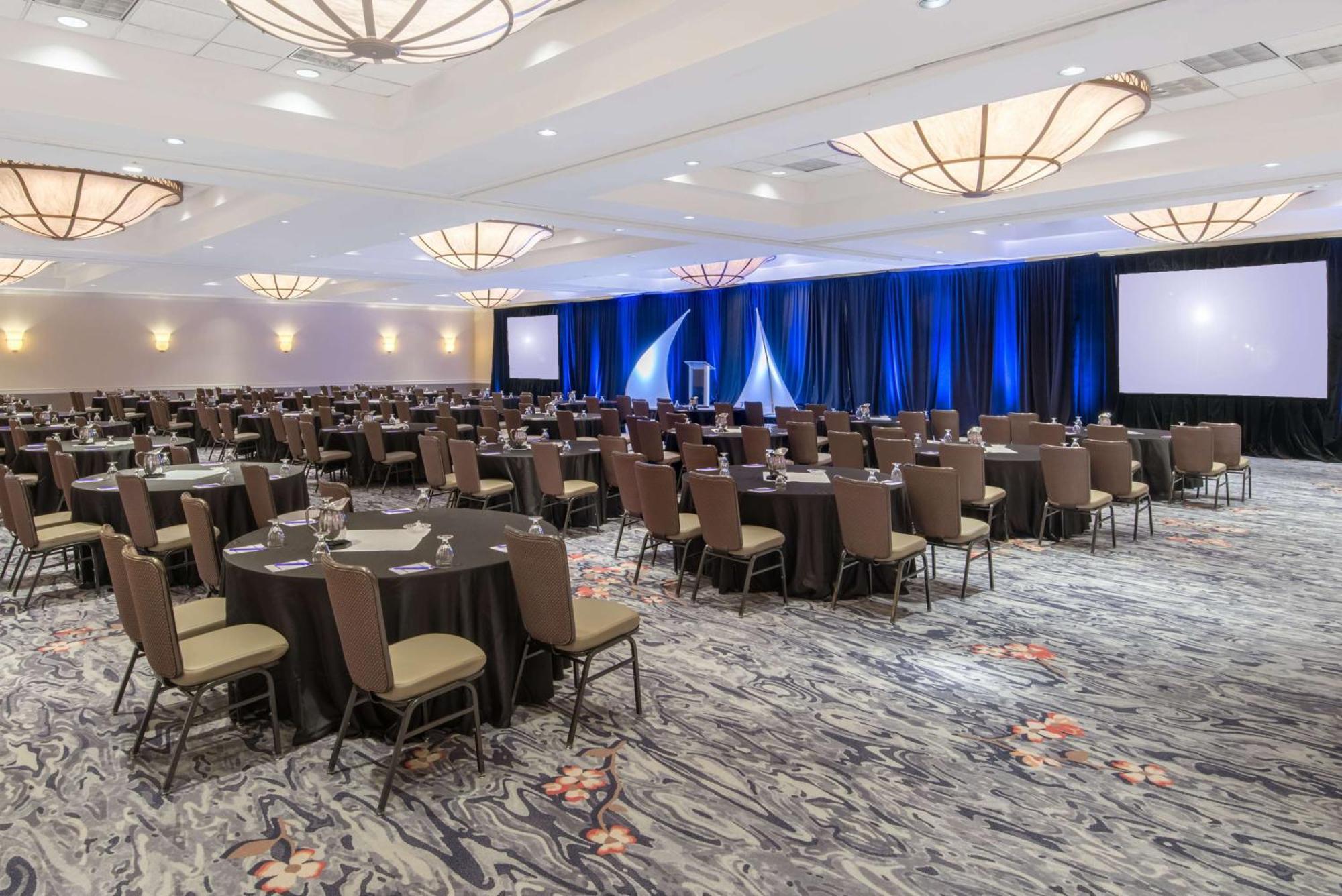Sonesta Executive Park Hotel