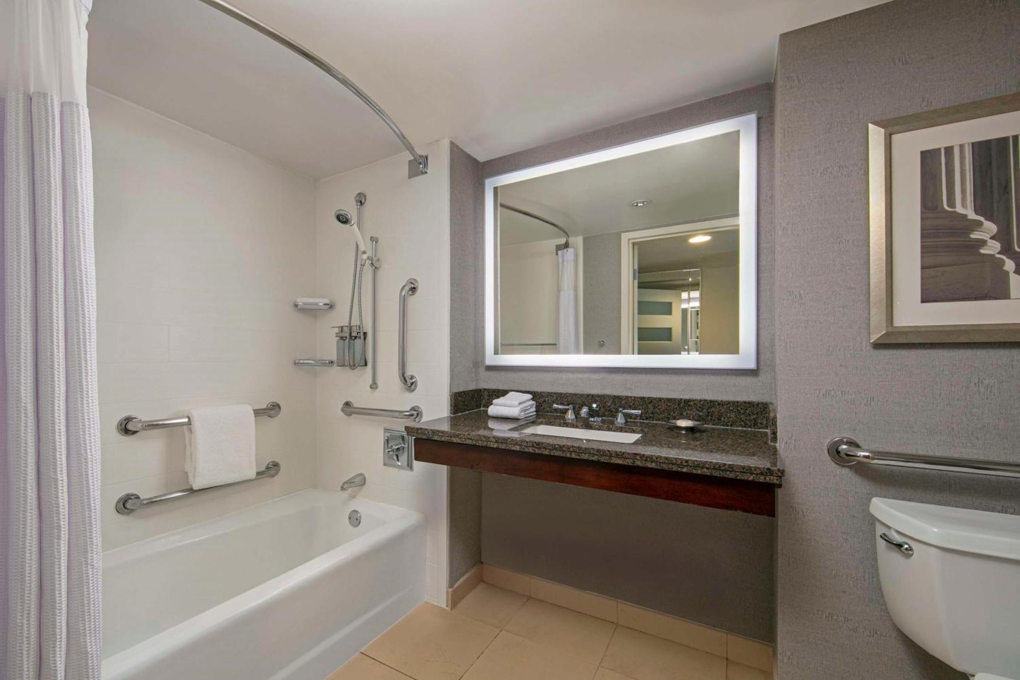 Sonesta Executive Park