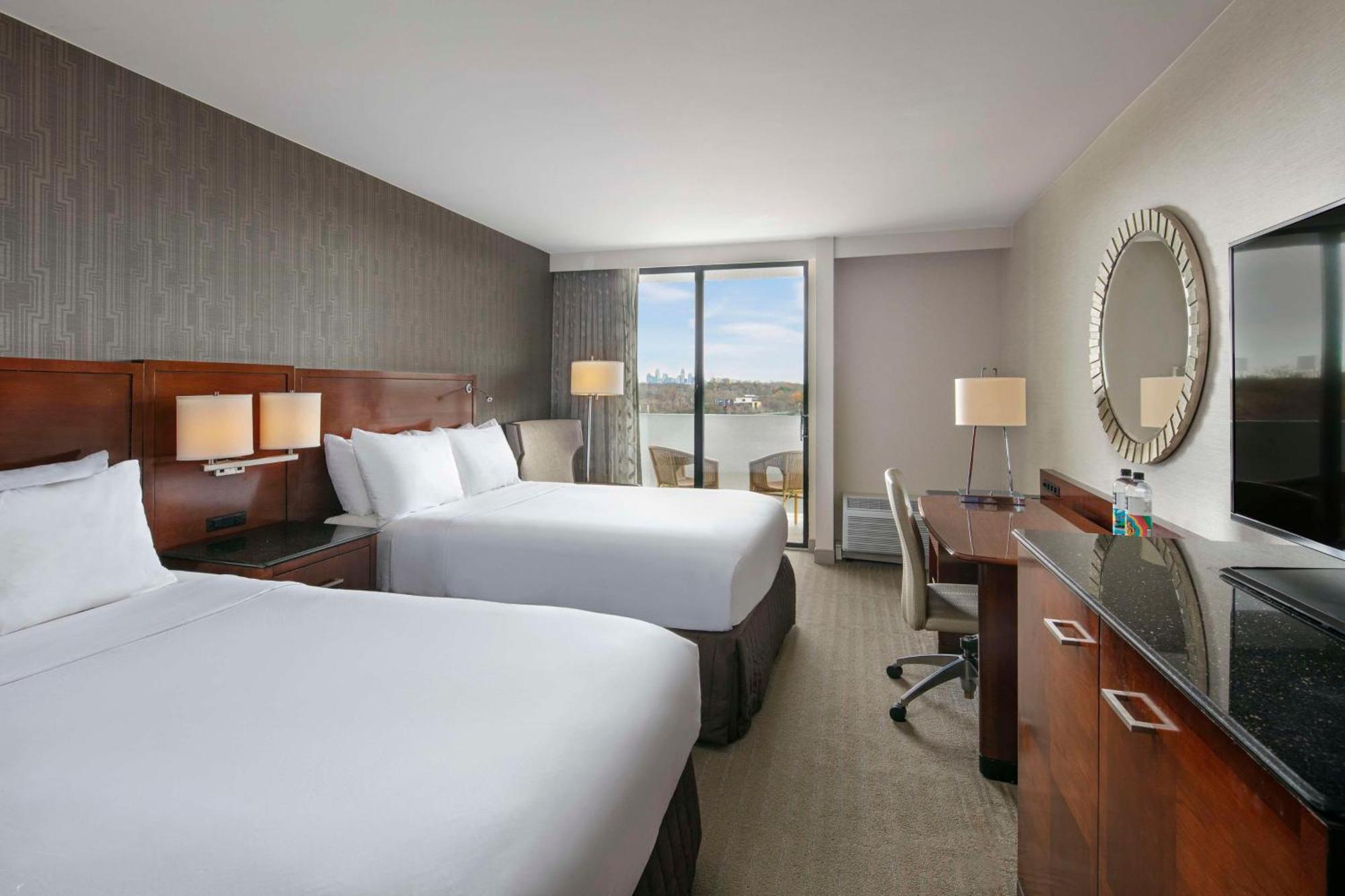 Sonesta Executive Park Hotel