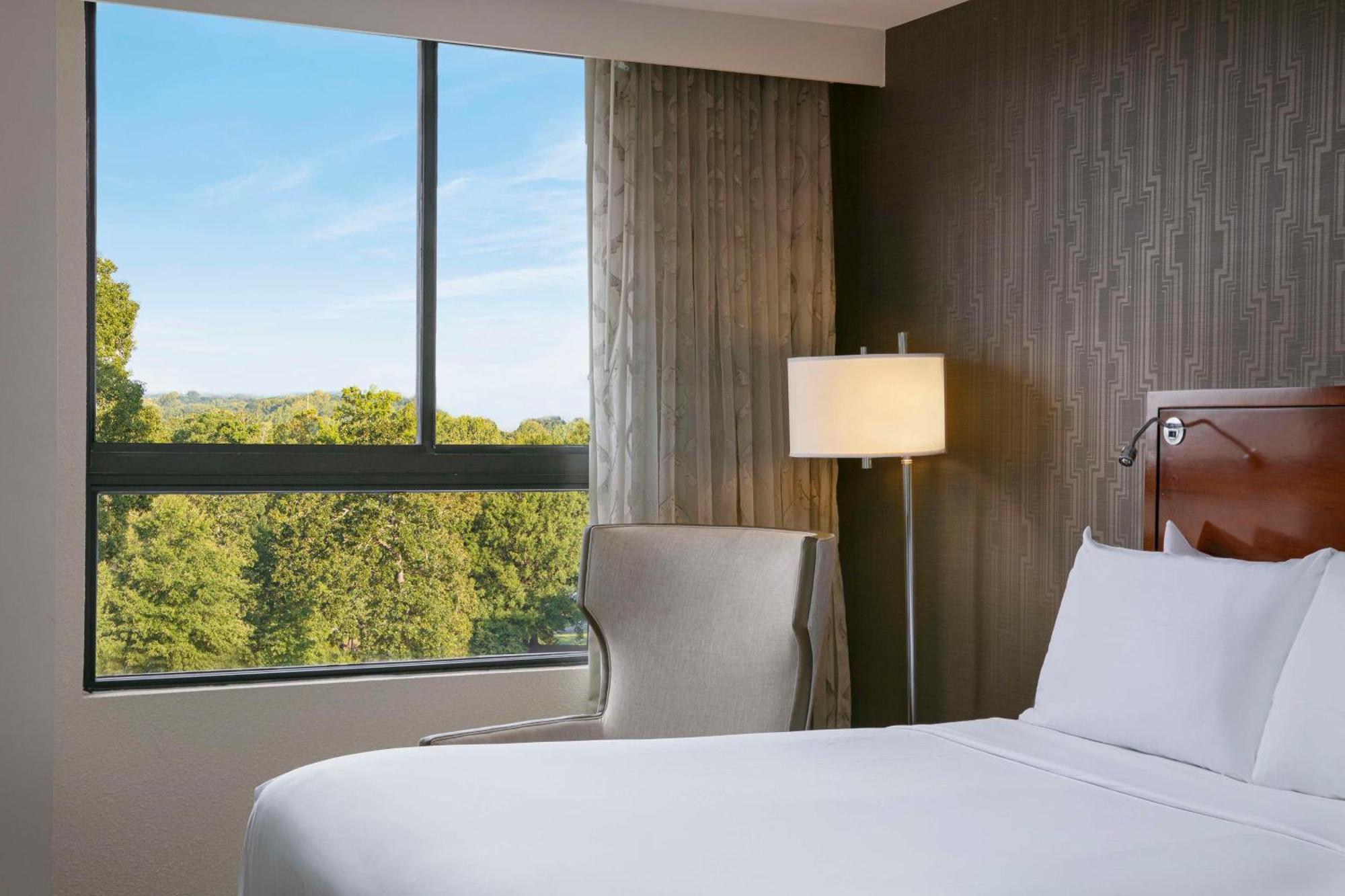 Sonesta Executive Park Hotel Charlotte