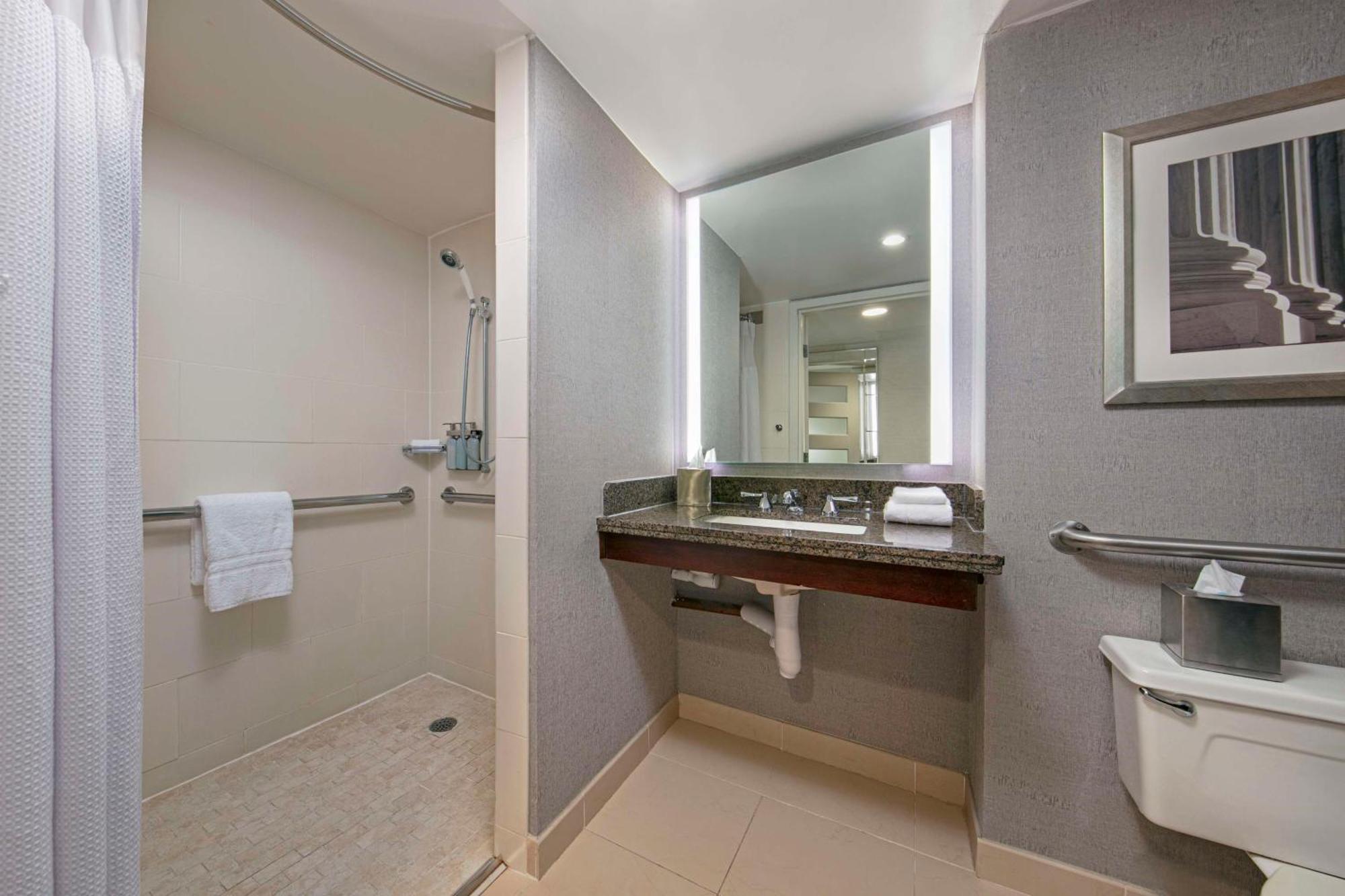 Sonesta Executive Park